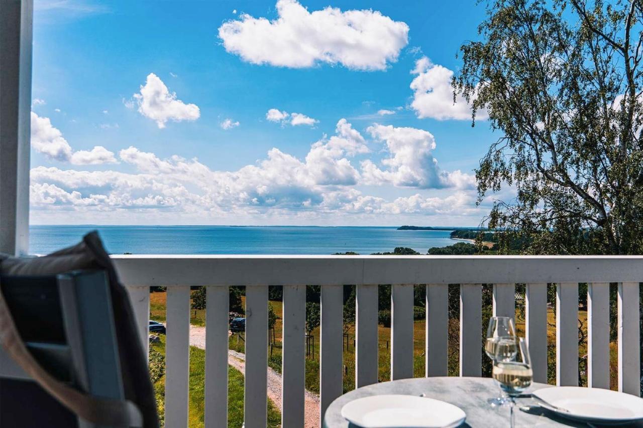 Mit Meerblick Und Balkon, Gratis Nutzung Vom Ahoi Erlebnisbad Und Sauna In Sellin - Meeresblick Fewo 29 Goehren  Exterior photo